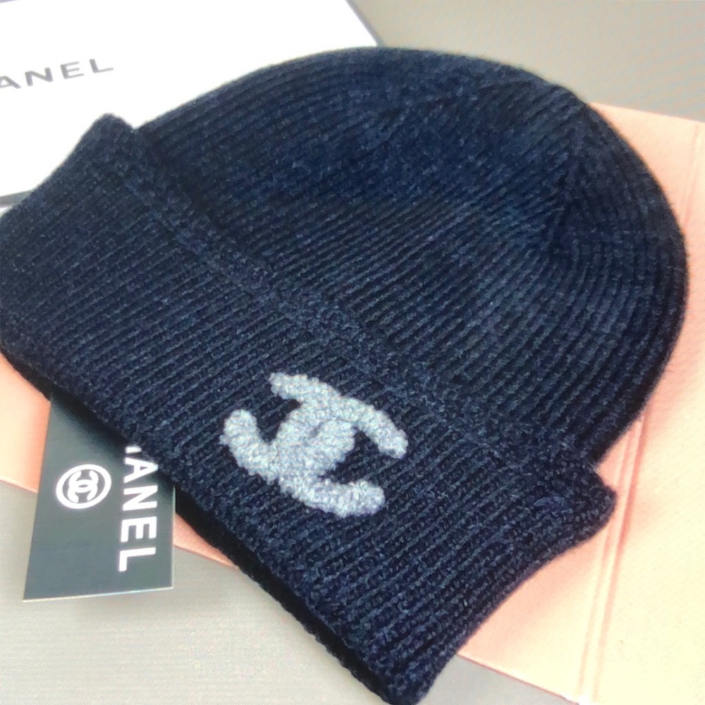 CHANEL Navy and Light Gray Knit Beanie - Picture 3 of 3